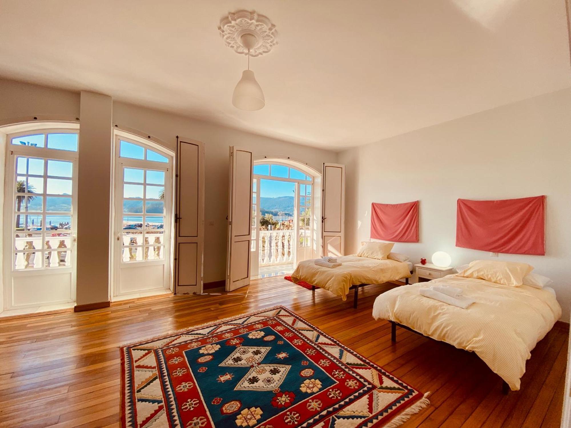 Вілла Alameda House Санта-Марта-де-Ортігейра Екстер'єр фото